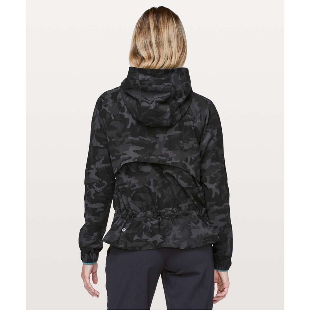 Lululemon Pack It Up Jacket 4 Incognito Camo Multi Grey W4AVRS Rain Waterproof